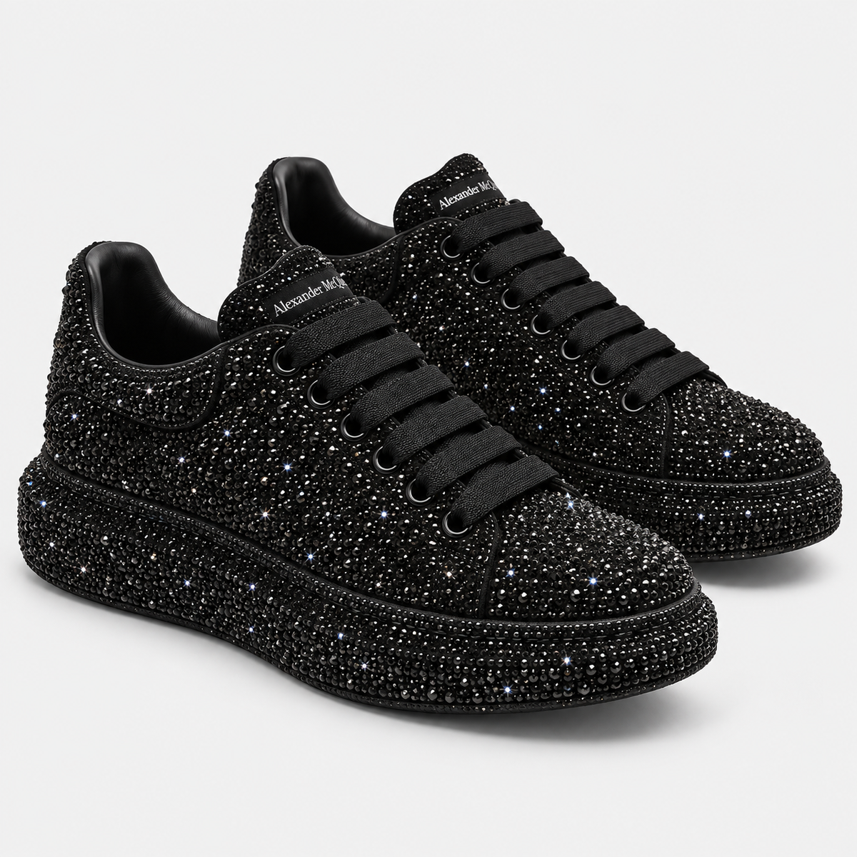Calzado McQueen brillante